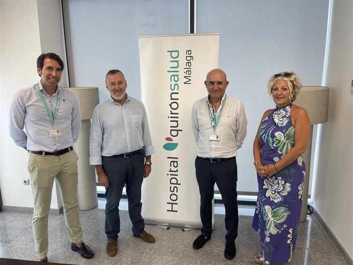 Firrma convenio formación entre colegio El Pinar y Quirónsalud Málaga