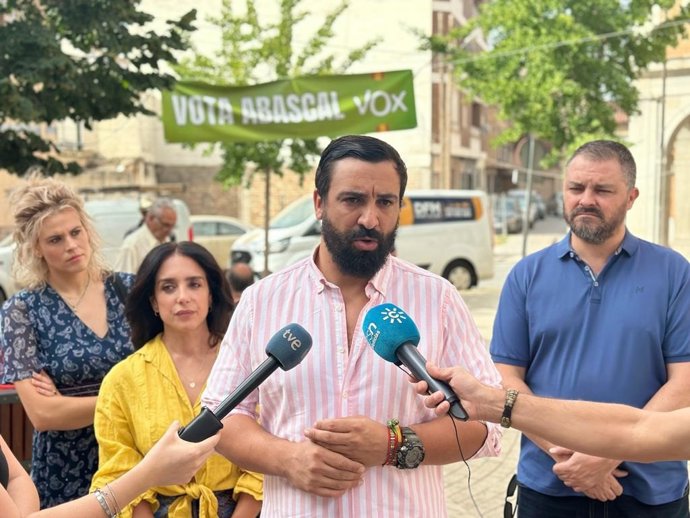 El Cabeza De Lista De Vox Por Granada Al Congreso De Los Diputados, Jacobo Robatto.