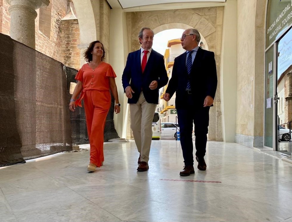Visita de Catalaina García al Ayuntamiento de Andújar