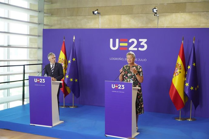 Grande-Marlaska y la comisaria europea de Interior Ylva Johansson.