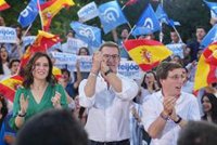 Sumar acusa a Feijóo de "machismo" tras lanzar que Díaz "sabe mucho de maquillaje": "Es lamentable"