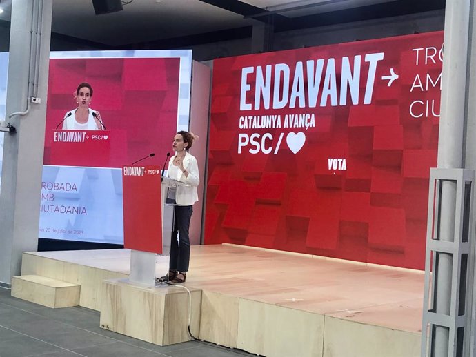La candidata del PSC, Meritxell Batet, en l'acte.