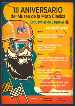 Cartel de la inauguración del centro de la moto.