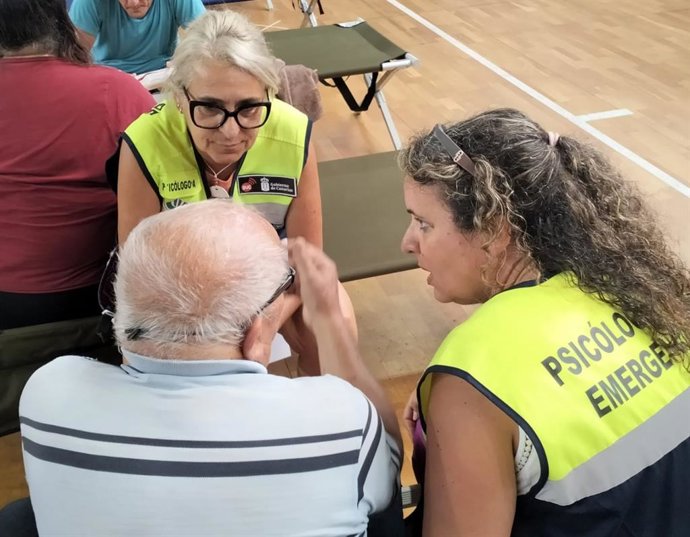 El Colegio Oficial de Psicología de Santa Cruz de Tenerife ha atendido, a través de su Grupo de Intervención de Emergencias y Catástrofes (GIPEC), a más de un centenar de afectados por el incendio forestal de Puntagorda