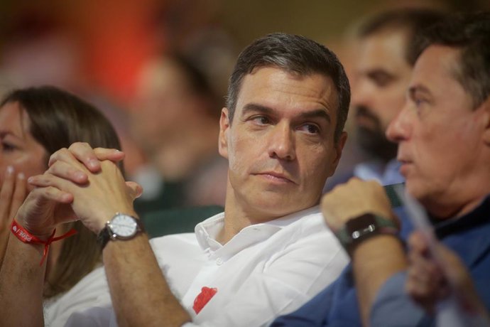 El secretario general del PSOE y presidente del Gobierno y candidato a la reelección, Pedro Sánchez, participa en un acto de campaña de cara al 23J, en el Auditorio Gustavo Freire, a 20 de julio de 2023, en Lugo, Galicia (España). Este es uno de los últ