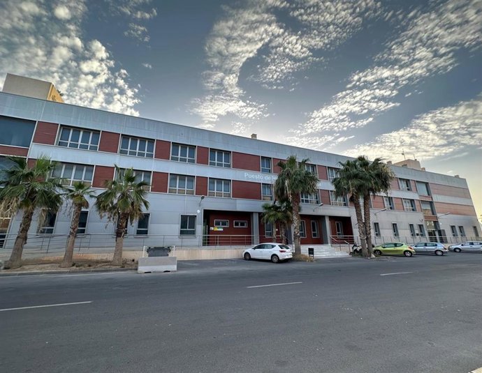 Edificio del Puesto de Inspección Fronteriza (PIF) del Puerto de Almería.