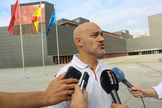 Candidato de Vox al Congreso por Navarra, Eduardo Gutiérrez de Cabiedes.