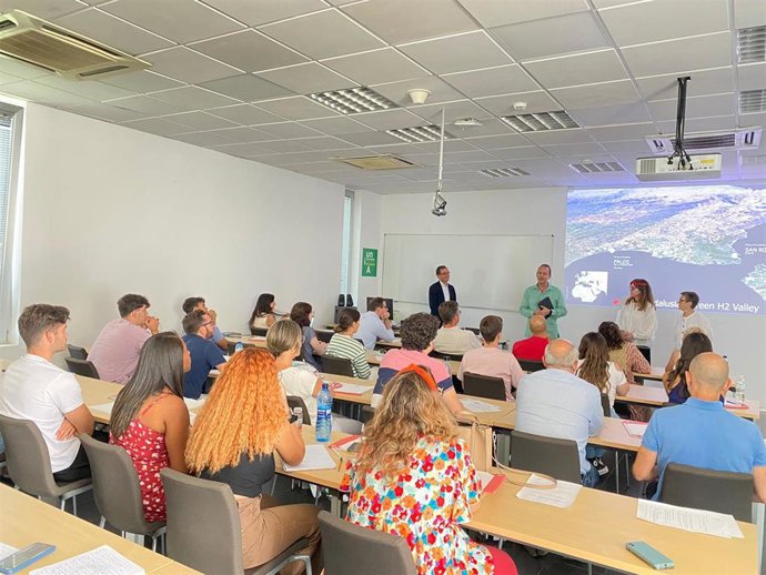 Curso 'Hidrógeno renovable en la industria' de la Universidad Internacional de Andalucía en la sede La Rábida (Huelva).