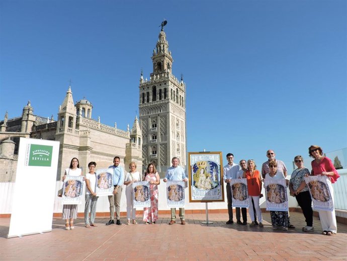Presentación del cartel de las fiestas patronales de Castilleja del Campo en la Casa de la Provincia.
