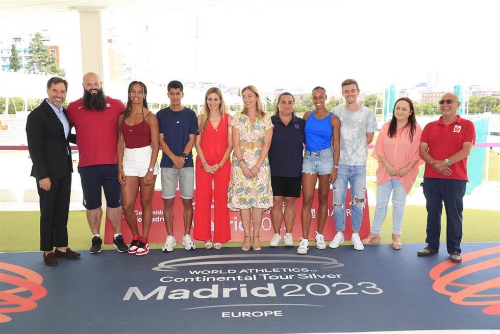 La concejal de Deportes del Ayuntamiento de Madrid, Sonia Cea, presidió la presentación de la reunión World Athletics Continental Tour Silver Madrid, que se celebra este sábado en el estadio de Vallehermoso de la capital.