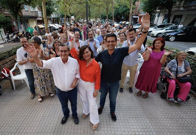 PSOE pide a granadinos "votar este domingo para que España siga avanzando y siendo ejemplo de prosperidad"