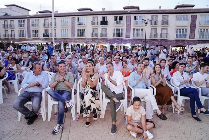PP cierra campaña pidiendo voto "masivo" como "única fórmula" para "derogar el sanchismo"