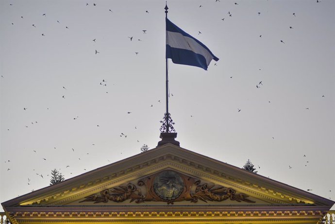 Archivo - Bandera de El Salvador.