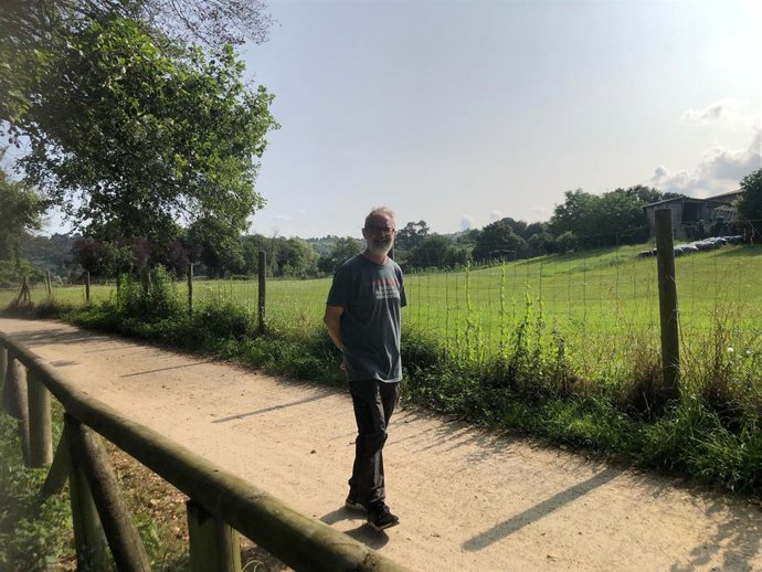 El candidato de Sumar, Rafa Cofiño, durante la jornada de reflexión.
