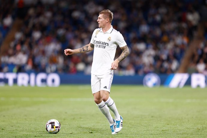 Archivo - Toni Kroos of Real Madrid in action during the spanish league, La Liga Santander, football match played between Real Madrid and Getafe CF at Santiago Bernabeu stadium on May 13, 2023 in Madrid, Spain.