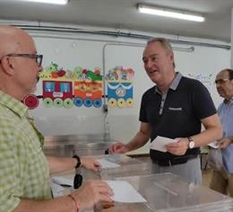 Alberto Fabra vota en Castelló