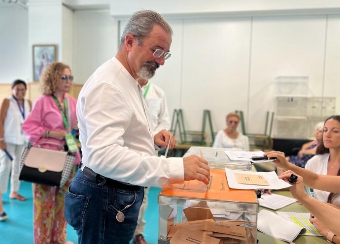 El cabeza de lista de Vox al Congreso por Valencia, Carlos Flores