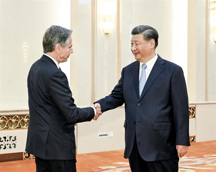 Archivo - Antony Blinken y Xi Jinping