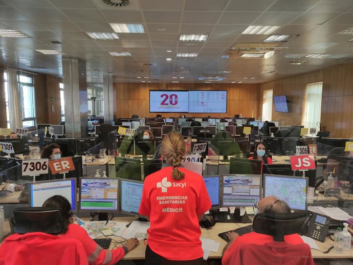Imagen de archivo de la sala del Centro de Emergencias 112 de Castilla y León.
