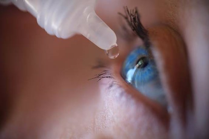 Estudiar volúmenes de líquidos a escala micro, como lágrimas y gotas oculares, requiere de nuevos métodos.