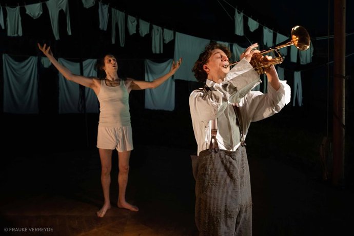 Dos espectacles de circ que meclan dansa, teatre, innovació i passat arriben al festival FRESCA! d'Alacant