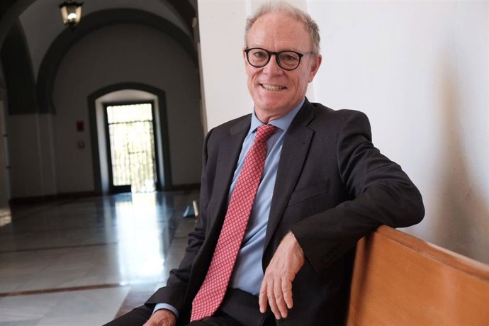 El profesor David Saldaña, nuevo decano de la Facultad de Psicología de la Universidad de Sevilla.