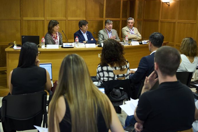 Apertura del curso 'América Latina y la UE, socios en un mundo en cambio' en la UIMP