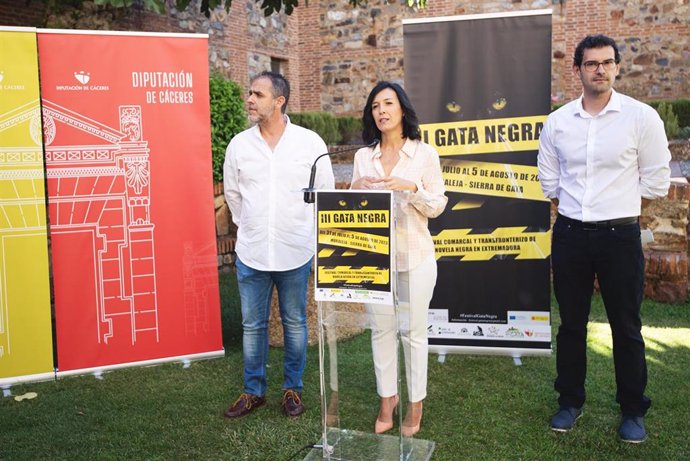 Nota Iii Gata Negra Festival Comarcal Y Transfronterizo De Novela Negra En Extremadura