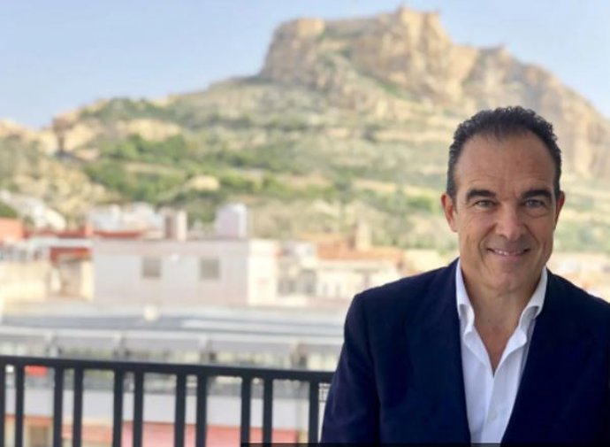 Archivo - Imagen del concejal de Presidencia, Innovación, Planes Estratégicos y Proyectos Europeos, Antonio Peral.