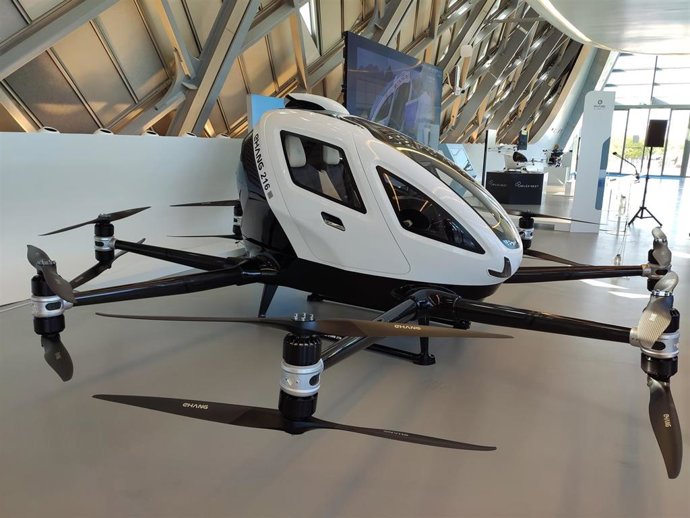 Vehículo Aéreo Autónomo EH216 de la compañía EHang.