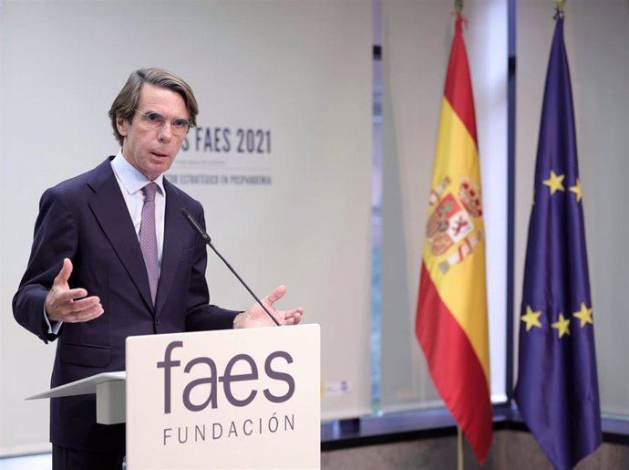 Archivo - El expresidente del Gobierno y presidente del IADG, José María Aznar, interviene en la clausura del Campus FAES 2021 en el auditorio de la Fundación Abertis, a 24 de septiembre de 2021, en Madrid, (España). Con esta nueva edición, celebrada de