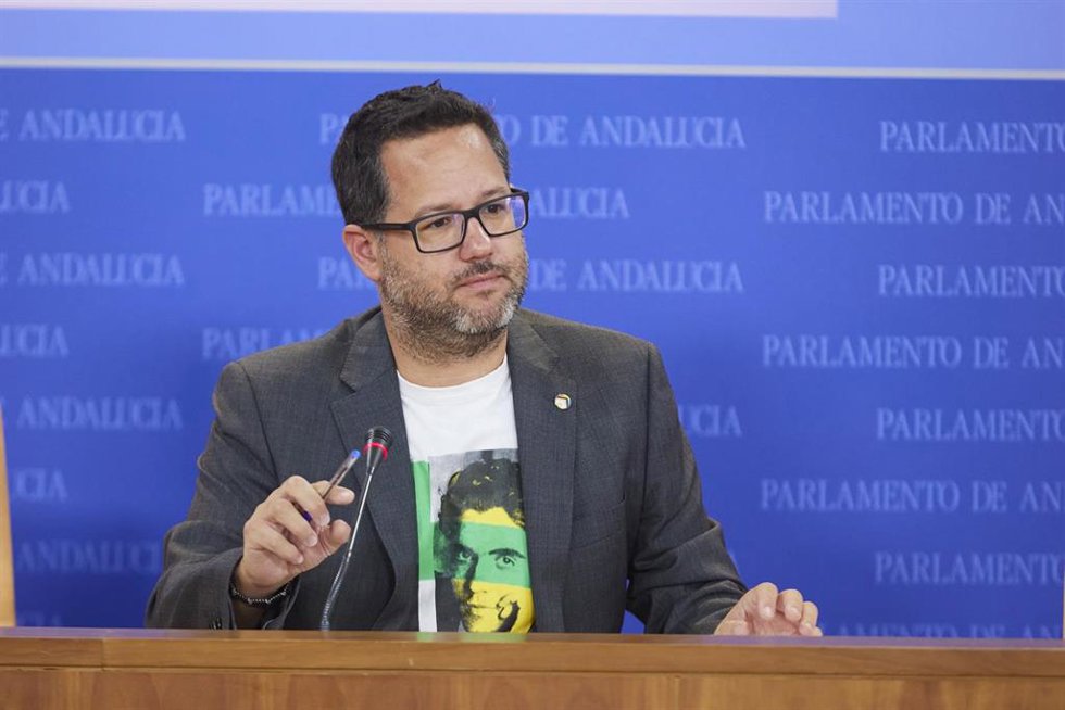 El portavoz del Grupo Mixto-Adelante Andalucía, José Ignacio García, en una foto de archivo en rueda de prensa.