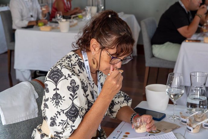 Panel de cata celebrado en el Parador de El Hierro con motivo del Concurso Oficial de Gofios Agrocanarias 2023