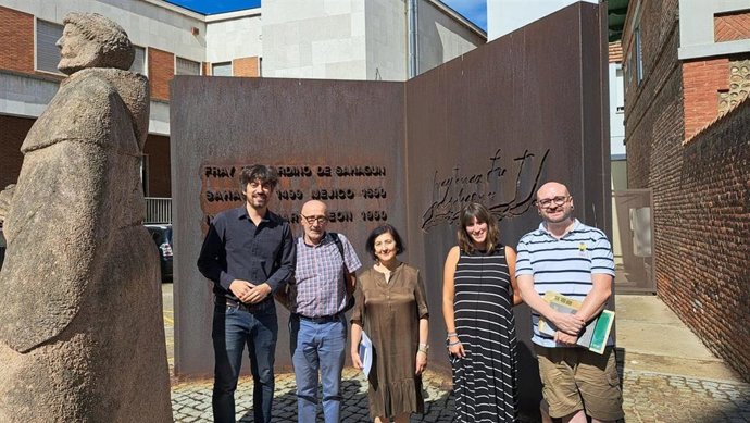 Los miembros del jurado han concedido a Francisco González-Banfi el Premio de  Literatura en Leonés Caitano Álvarez Bardón.