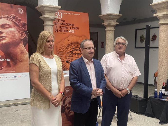 Presentación de la programación de la extensión del Festival de Mérida en Regina