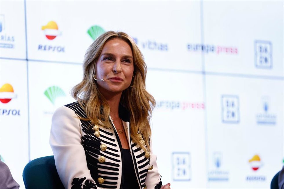 La atleta española Raquel González, en los 'Desayunos Deportivos' de Europa Press.
