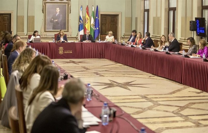 Primer Pleno ordinario del Ayuntamiento de Huelva de la nueva legislatura.