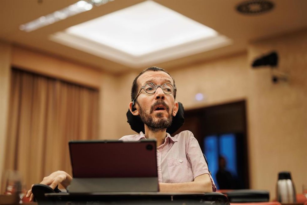 Archivo - El portavoz de Unidas Podemos en el Congreso, Pablo Echenique, durante la Diputación Permanente, en la Sala Constitucional del Congreso de los Diputados, a 7 de junio de 2023, en Madrid (España).