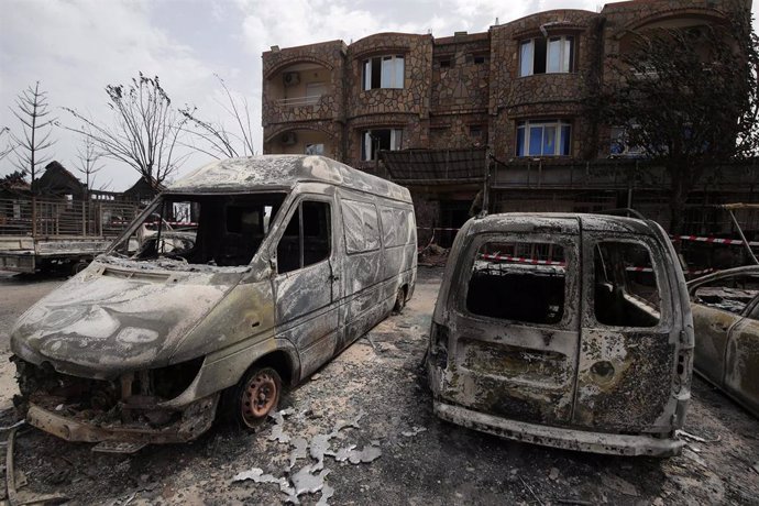 Daños materiales a causa de los incendios en la provincia de Bejaia, en el norte de Argelia