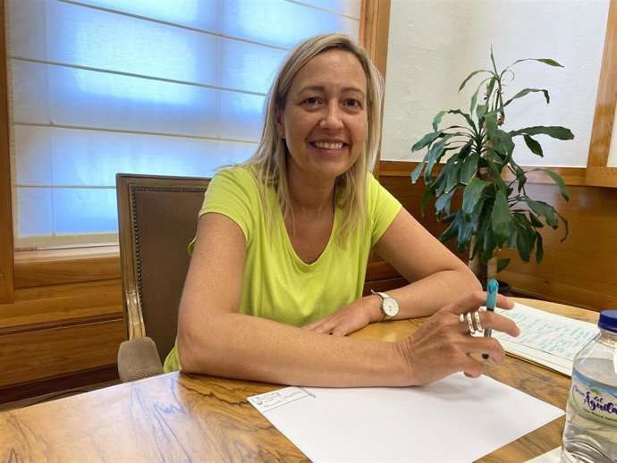 Archivo - Marta Gastón, consejera de Economía, Planificación y Empleo en funciones del Gobierno de Aragón.