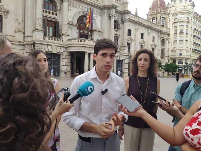 El portavoz adjunto del Grupo Municipal Socialista, Borja Sanjuán