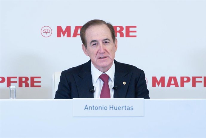 Archivo - El presidente de Mapfre, Antonio Huertas, presenta los resultados anuales de 2022, en el auditorio de Fundación Mapfre, a 9 de febrero de 2023, en Madrid (España).