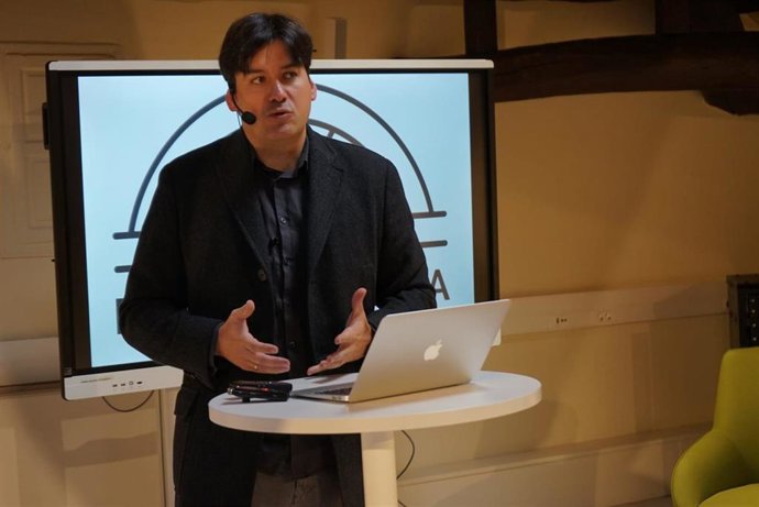 Archivo - El consejero de Ciencia, Innovación y Universidad del Principado, Borja Sánchez.