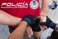 Detenido tras intentar estrangular a su mujer en Madrid delante de su hijo menor y huir a San Martín de la Vega