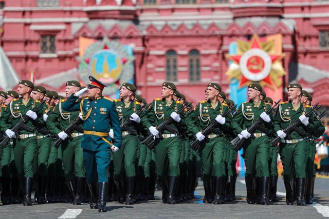 Archivo - Desfile militar el 9 de mayo de 2023 en la capital de Rusia, Moscú, con motivo del Día de la Victoria