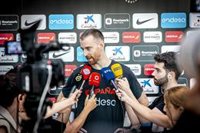 Víctor Claver: "Nos va bien que no cuenten con nosotros para luego dar la sorpresa"