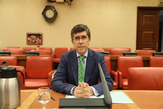 Archivo - El catedrático de Derecho Constitucional de la UNED, Carlos Vidal, comparece en Comisión Consultiva de Nombramientos en el Congreso como candidato para vocal de la Junta Electoral Central, en Madrid (España), a 13 de septiembre de 2019.