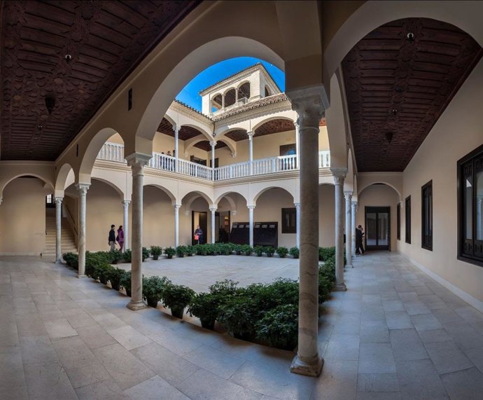 Archivo - Patio central del Museo Picasso Málaga