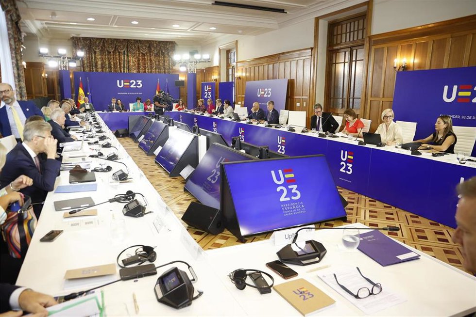 Diana Morant, Ministry of Science and Innovation of Spain, ministers and delegations during the working session on Competitiveness (Research) at Magdalena Palace in Santander.