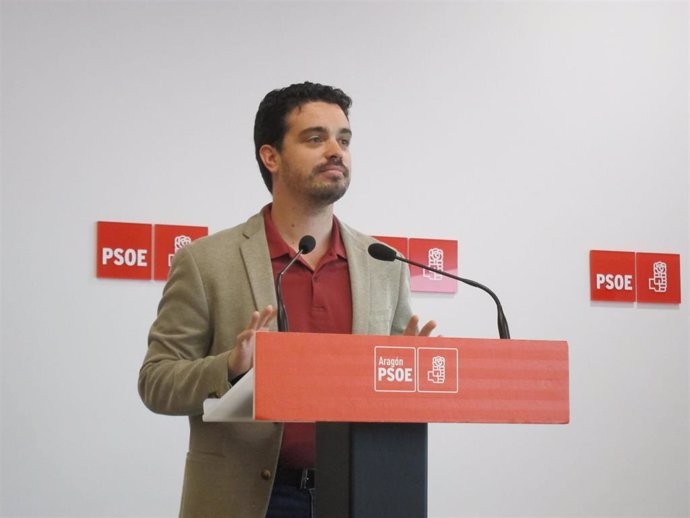 El secretario de Organización del PSOE Aragón, Darío Villagrasa.